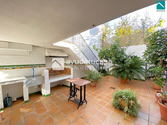 Foto 2 de Casa adossada en venda a calle Pintor Sorolla de 3 habitacions amb terrassa i garatge