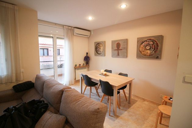 Foto 1 de Casa en venda a Garriga, La de 4 habitacions amb garatge i balcó