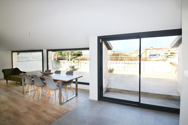 Foto 1 de Dúplex en venta en Centre - Sabadell de 3 habitaciones con terraza y balcón
