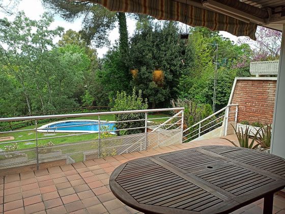 Foto 1 de Casa adossada en lloguer a Ametlla del Vallès, l´ de 5 habitacions amb terrassa i piscina