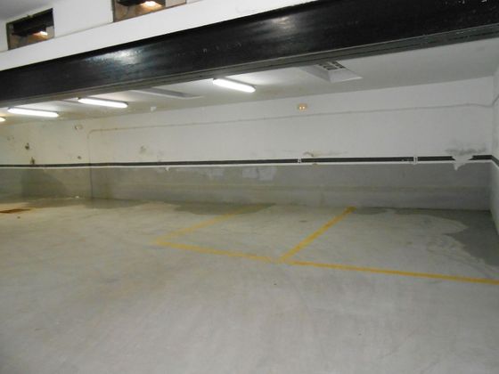 Foto 2 de Garatge en lloguer a calle Jacint Verdaguer de 205 m²