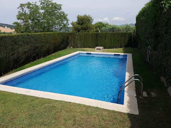 Foto 1 de Pis en lloguer a S'Agaró de 2 habitacions amb terrassa i piscina