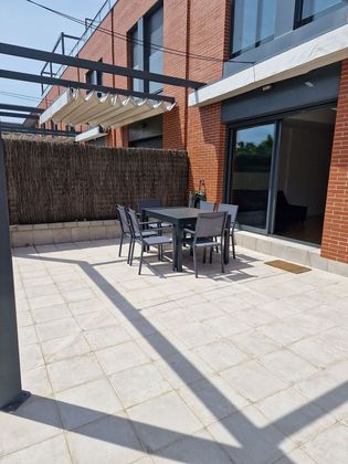 Foto 2 de Alquiler de casa en Centre - Estanys de 3 habitaciones con terraza y piscina
