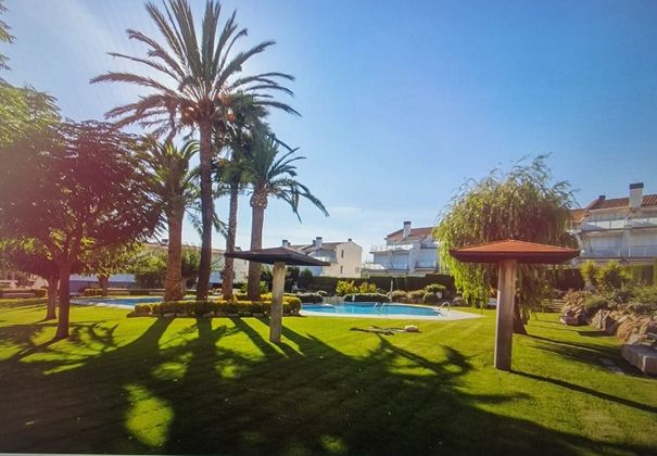 Foto 2 de Casa en alquiler en S'Agaró de 3 habitaciones con terraza y piscina