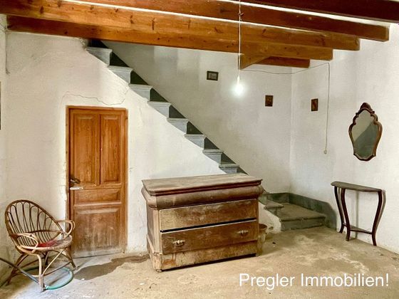 Foto 2 de Casa adossada en venda a Sant Joan de 2 habitacions amb garatge i jardí