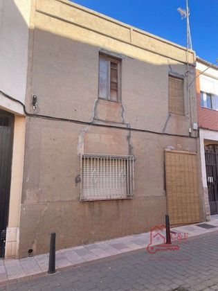 Foto 2 de Casa en venda a Alcázar de San Juan de 3 habitacions i 150 m²