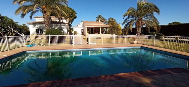 Foto 1 de Xalet en venda a Perleta - Maitino de 4 habitacions amb terrassa i piscina