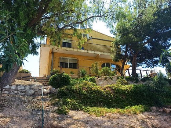Foto 2 de Chalet en venta en Alcalde Felipe Mallol de 5 habitaciones con terraza y jardín