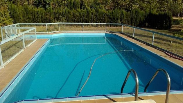 Foto 2 de Chalet en venta en Ibi de 4 habitaciones con terraza y piscina