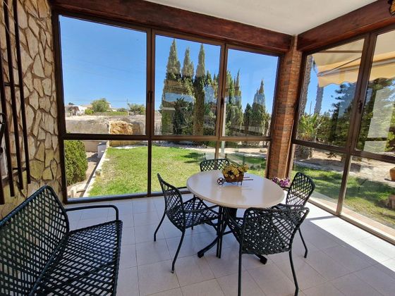 Foto 2 de Xalet en venda a Valverde del Camino de 3 habitacions amb terrassa i jardí