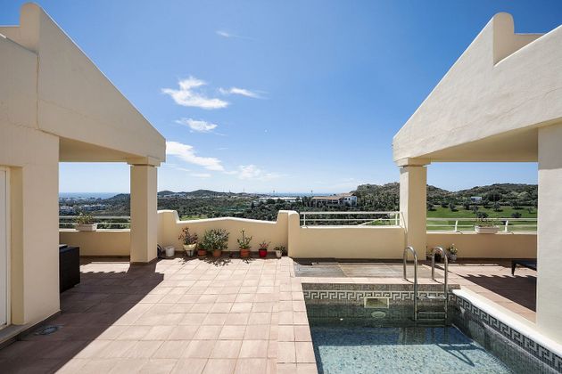 Foto 2 de Àtic en venda a Mijas pueblo de 3 habitacions amb terrassa i piscina