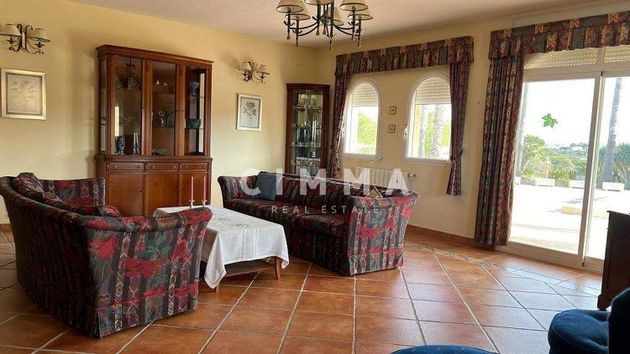 Foto 2 de Casa rural en venda a Alfaz del Pi Pueblo-Urbanizaciones de 8 habitacions amb terrassa i piscina