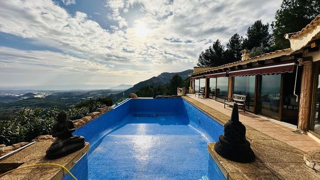 Foto 2 de Xalet en venda a Benimantell de 5 habitacions amb terrassa i piscina