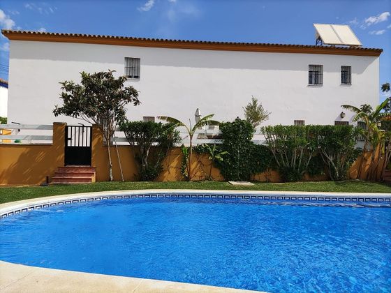 Foto 2 de Dúplex en lloguer a calle Fuente del Gallo de 3 habitacions amb terrassa i piscina