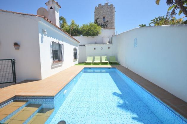 Foto 2 de Casa en lloguer a calle De Sevilla de 3 habitacions amb terrassa i piscina