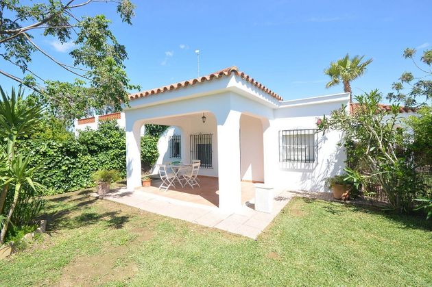 Foto 1 de Casa en lloguer a calle De Clavijo de 3 habitacions amb terrassa i piscina