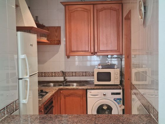 Foto 2 de Alquiler de piso en calle Pozuelo de 1 habitación con muebles y aire acondicionado