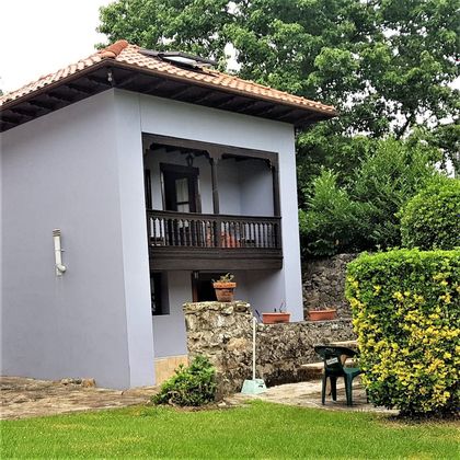 Foto 2 de Casa en lloguer a calle Riocaliente de 3 habitacions amb terrassa i jardí
