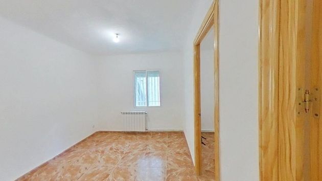 Foto 2 de Alquiler de piso en Vista Alegre de 2 habitaciones y 43 m²