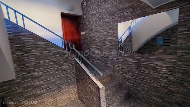 Foto 2 de Venta de piso en San Martín del Rey Aurelio de 2 habitaciones y 52 m²