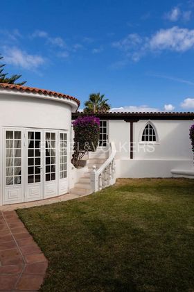 Foto 2 de Casa en venta en Longuera-Toscal de 4 habitaciones con terraza y piscina