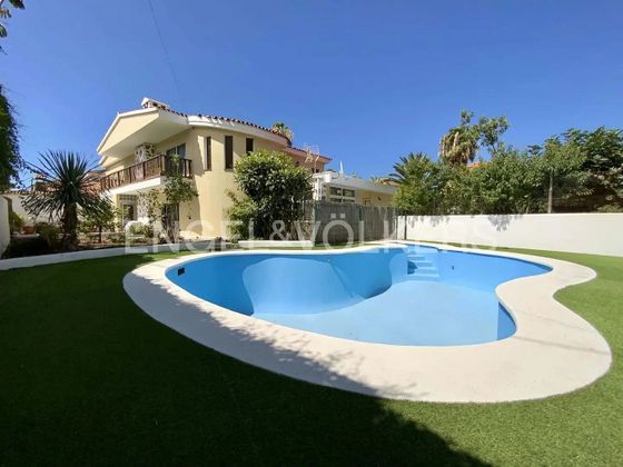 Foto 2 de Xalet en venda a Longuera-Toscal de 7 habitacions amb terrassa i piscina