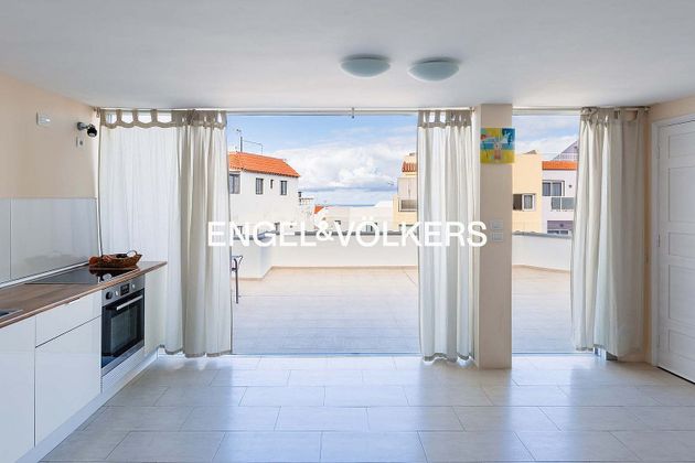 Foto 1 de Pis en venda a Longuera-Toscal de 3 habitacions amb terrassa i balcó