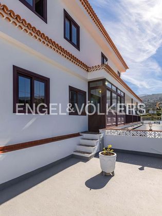 Foto 1 de Xalet en venda a Buen Paso-La Mancha de 15 habitacions amb terrassa i piscina