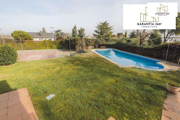 Foto 2 de Xalet en venda a Somosaguas de 5 habitacions amb terrassa i piscina