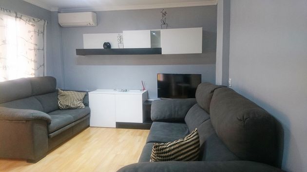 Foto 1 de Piso en alquiler en Olletas - Sierra Blanquilla de 3 habitaciones con terraza y muebles