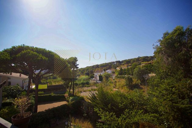 Foto 2 de Xalet en venda a Puigventós de 3 habitacions amb terrassa i jardí