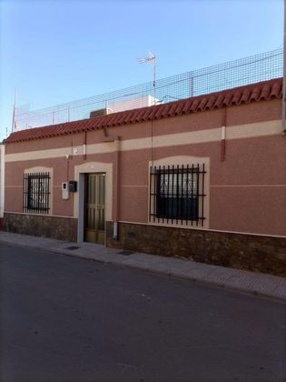 Foto 2 de Venta de casa en Mojonera (La) de 3 habitaciones con terraza y garaje