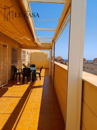 Foto 2 de Àtic en lloguer a Las Salinas de 3 habitacions amb terrassa i piscina