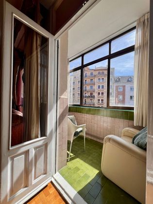 Foto 1 de Venta de piso en avenida De la Baja Navarra de 3 habitaciones con terraza y calefacción