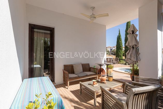 Foto 2 de Xalet en venda a Guillena de 5 habitacions amb terrassa i piscina