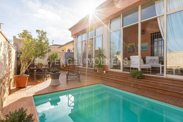 Foto 2 de Venta de casa en Marchena de 6 habitaciones con terraza y piscina