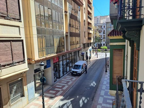 Foto 2 de Xalet en venda a Centro - Castellón de la Plana de 3 habitacions amb terrassa i balcó