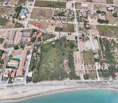 Foto 2 de Terreno en venta en Playa de Almazora-Ben Afeli de 400 m²