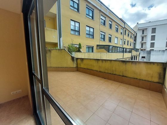 Foto 1 de Pis en venda a calle Maria Colmeiro de 2 habitacions amb terrassa i calefacció