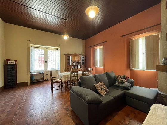 Foto 1 de Casa adossada en venda a calle Xeral de 6 habitacions amb garatge