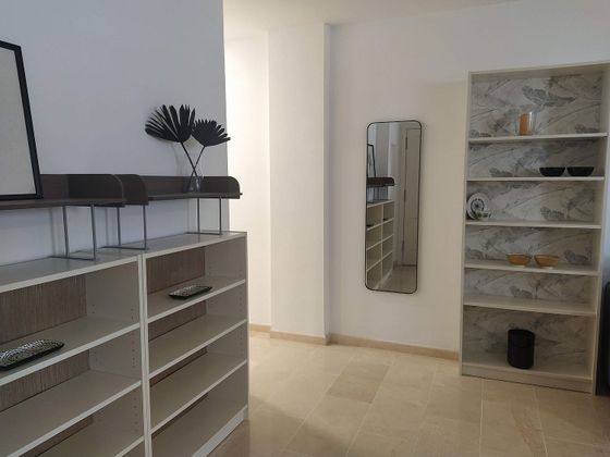 Foto 2 de Piso en alquiler en Centro - Santa Cruz de Tenerife de 3 habitaciones con garaje y muebles