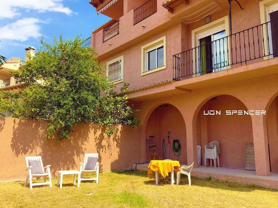 Foto 2 de Venta de casa en El Faro - El Dossel de 4 habitaciones con terraza y piscina