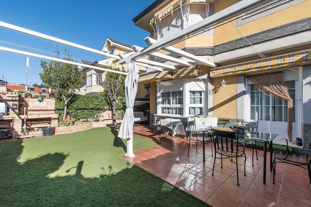 Foto 2 de Casa en venda a Loeches de 4 habitacions amb terrassa i piscina