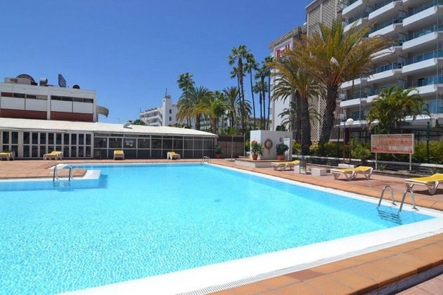 Foto 1 de Estudi en lloguer a Playa del Inglés amb terrassa i piscina