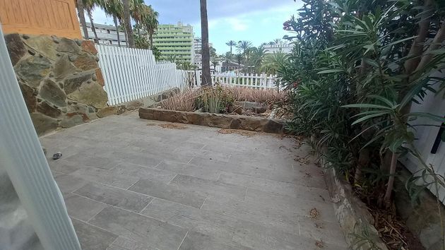 Foto 1 de Dúplex en venta en Playa del Inglés de 2 habitaciones con terraza y piscina