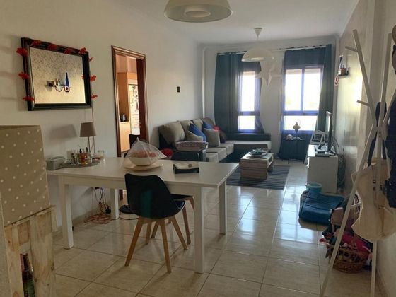 Foto 2 de Pis en venda a Vecindario norte-Cruce Sardina de 3 habitacions amb terrassa i garatge
