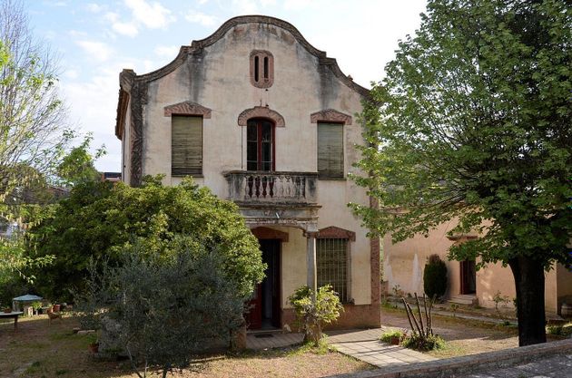 Foto 1 de Casa rural en venda a La Floresta - Les Planes de 6 habitacions amb terrassa i piscina