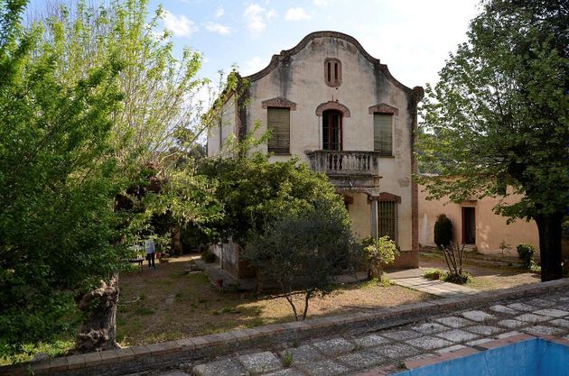 Foto 2 de Casa rural en venda a La Floresta - Les Planes de 6 habitacions amb terrassa i piscina