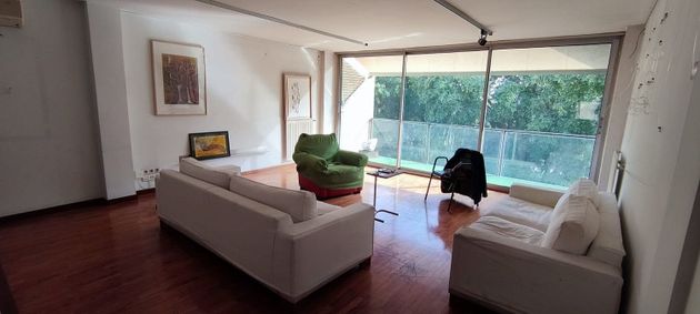 Foto 1 de Pis en venda a La Vila Olímpica del Poblenou de 3 habitacions amb terrassa i balcó