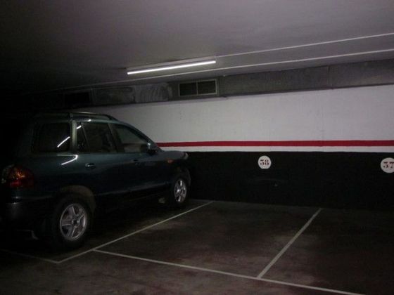 Foto 1 de Garatge en venda a El Camp de l'Arpa del Clot de 7 m²